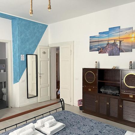 Garlate B&B Red House מראה חיצוני תמונה