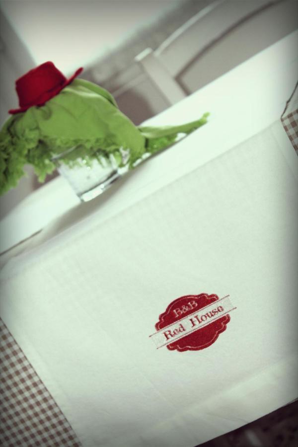 Garlate B&B Red House מראה חיצוני תמונה