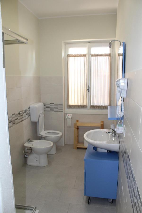 Garlate B&B Red House מראה חיצוני תמונה